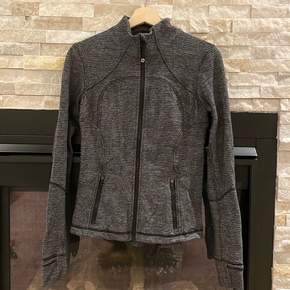 Lululemon Define Jacket - dark heathered grey - size 6 - Picture 1 of 5